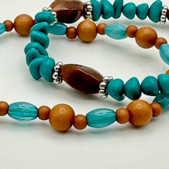 Set of Vintage 90s Faux Turquoise and Stone Beaded Stretch Bracelets - Picture 3 of 3